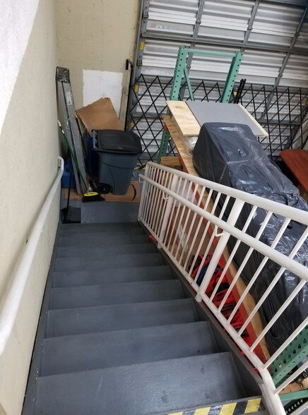 More Photos Of 5900 NW 99th Ave, Miami Light Distribution For Lease