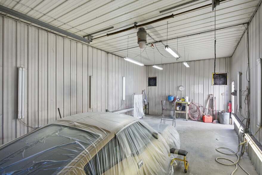 More Photos Of 1728 Old Central Rd, Central Industrial For Sale