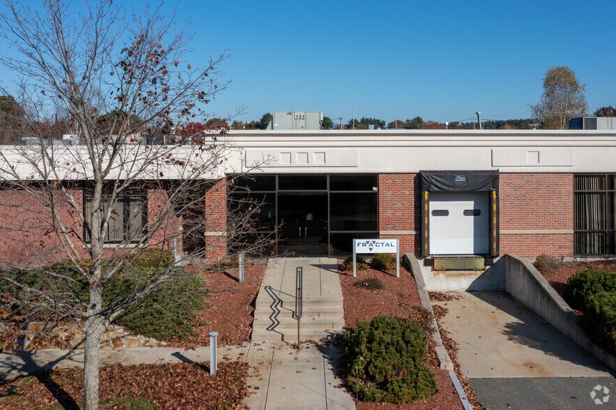 More Photos Of 213 Burlington Rd, Bedford General Retail For Lease