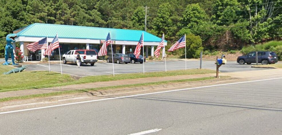 More Photos Of 6449 Bells Ferry Rd, Woodstock Convenience Store For Lease