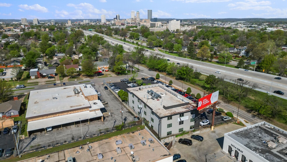 More Photos Of 2300 E 14th St, Tulsa Office For Lease