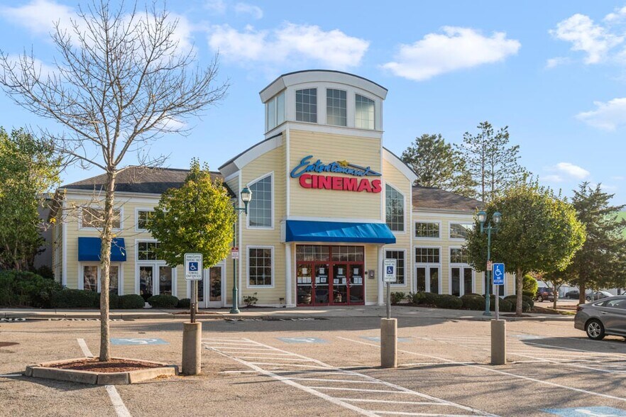 More Photos Of 50 South County Commons Way, South Kingstown Unknown For Lease