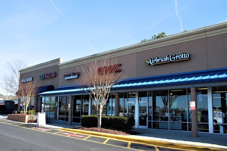 More Photos Of 150-200 Concord Commons Pky SW, Concord Unknown For Lease