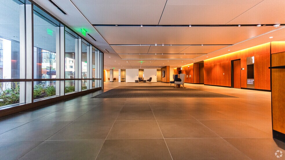More Photos Of 1103 Lake Washington Blvd N, Renton Office For Sale