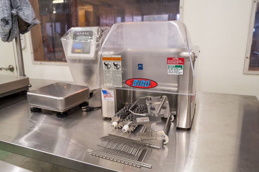 More Photos Of 13637 US Highway 287 N, Grapeland Food Processing For Sale