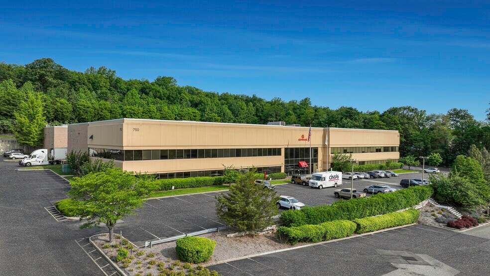 More Photos Of 750 Corporate Dr, Mahwah Manufacturing For Lease