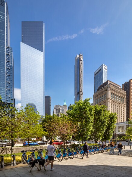 More Photos Of 4 World Trade Center, New York Office For Lease