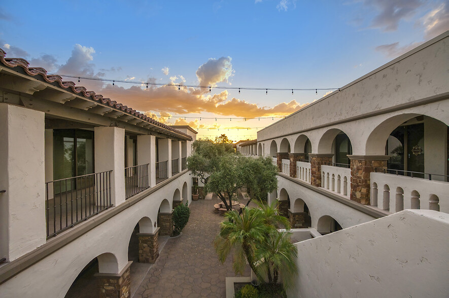 Primary Photo Of 11000 N Scottsdale Rd, Scottsdale Medical For Lease