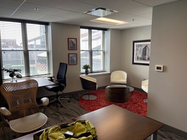 More Photos Of 220 Lyon St NW, Grand Rapids Office For Lease