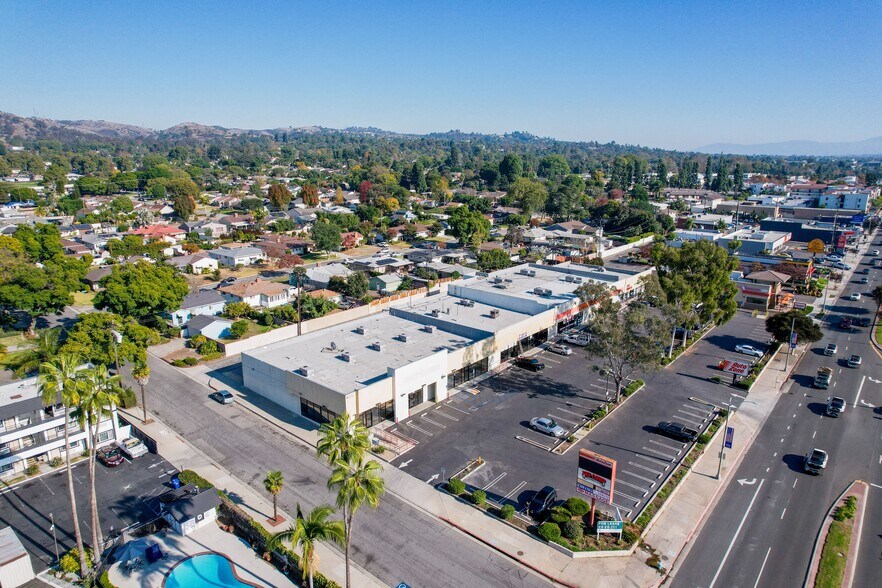 More Photos Of 14153 Whittier Blvd, Whittier Unknown For Lease