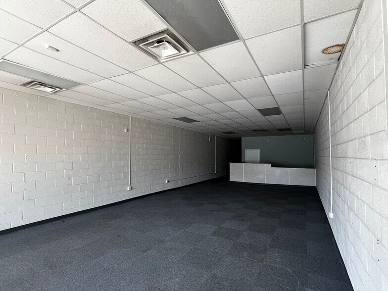 More Photos Of 114-116 E Auglaize St, Wapakoneta Unknown For Lease