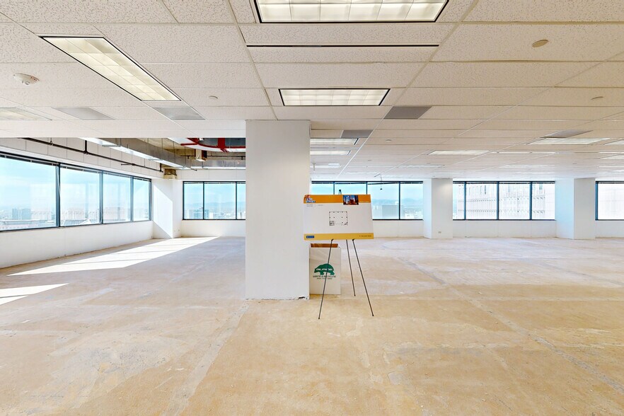 More Photos Of 216 16th St, Denver Office For Sale