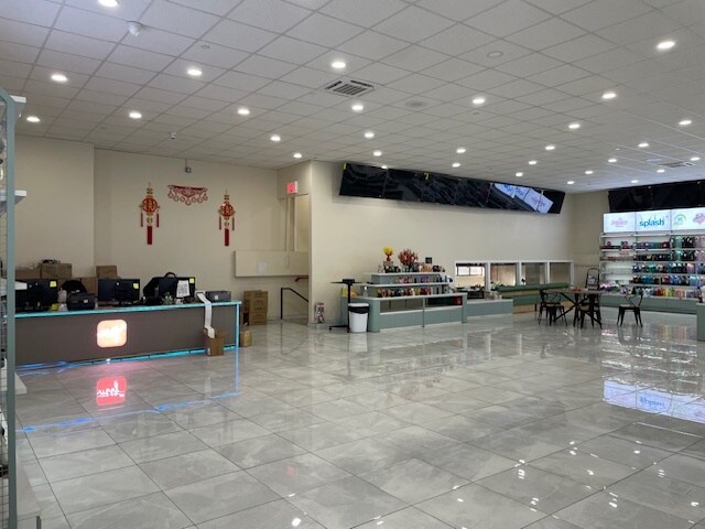 More Photos Of 75 Onderdonk Ave, Maspeth Manufacturing For Sale