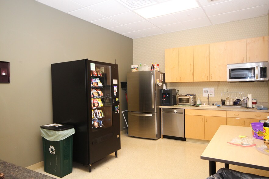 More Photos Of 330 Innovation Blvd, State College Office For Lease