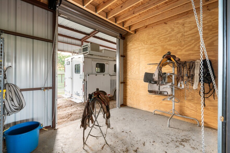 More Photos Of 2355 Jackson League Cir, Brenham Lodge Meeting Hall For Sale