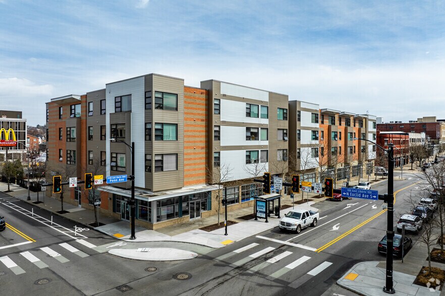 More Photos Of 5807-5845 Penn Ave, Pittsburgh Apartments For Lease