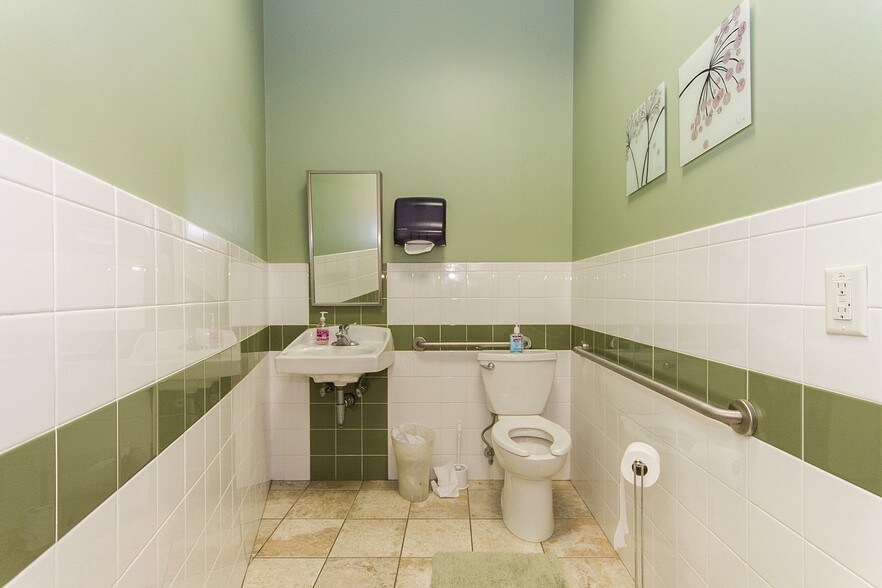 Photo of Ll Floor Ste LeftRight