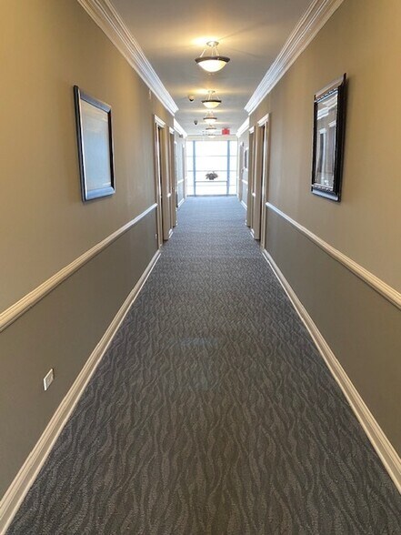 More Photos Of 333 E Route 83, Mundelein Medical For Lease