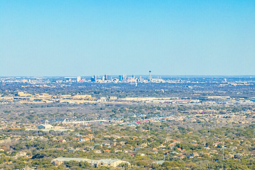 More Photos Of 00 Impala Summit, San Antonio Land For Sale