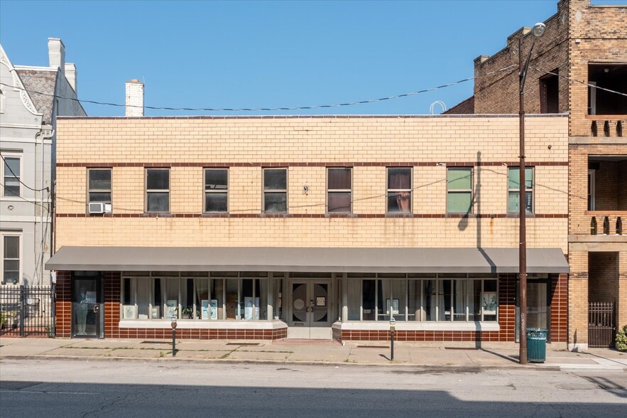 Primary Photo Of 2533 Gilbert Ave, Cincinnati Storefront Retail Office For Sale