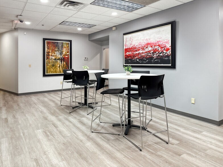 More Photos Of 1350 N Loop 1604 E, San Antonio Coworking Space