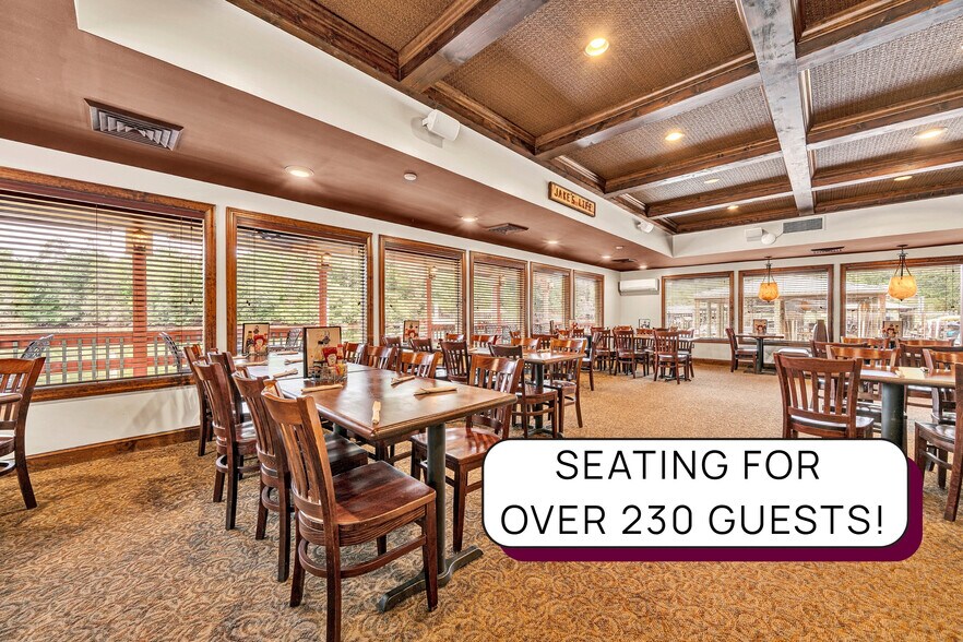 More Photos Of 1041 Harbour Inn Ln, Moneta Restaurant For Sale
