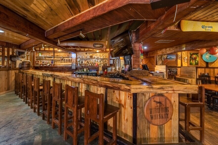 More Photos Of 920 Grand Ave, Grand Lake General Retail For Sale