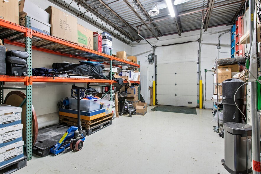 More Photos Of 940 S Hastings Ave, Saint Paul Park Office For Sale