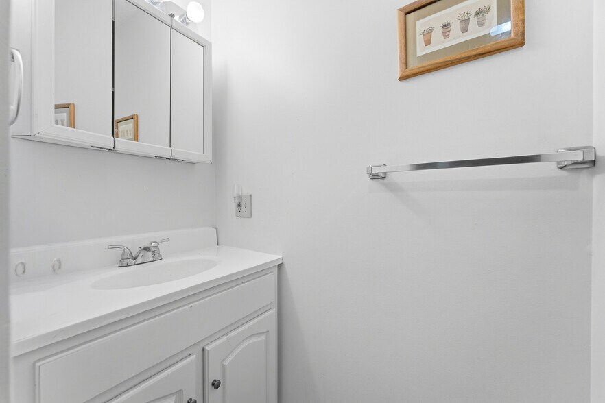 More Photos Of 320 Watts St, Morgantown Apartments For Sale