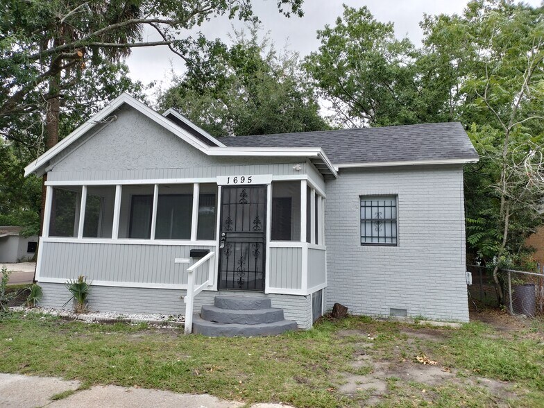 More Photos Of 619 Linwood Ave, Jacksonville Specialty For Sale