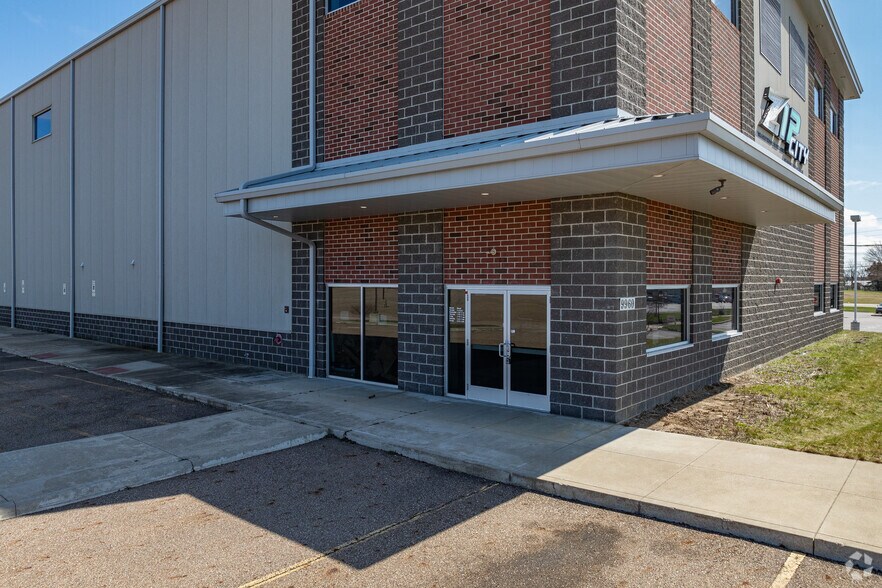 More Photos Of 9960 St Rt 43, Streetsboro Amusement Park For Sale