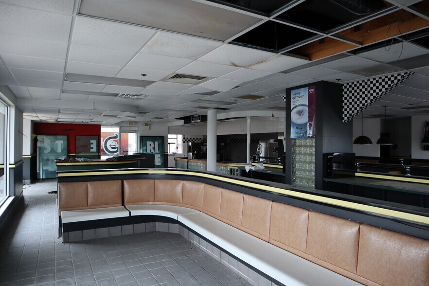 More Photos Of 2 S Route 73 Hwy, Berlin Unknown For Lease