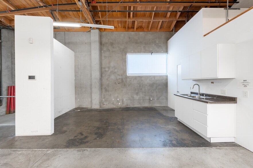 More Photos Of 6006 Washington Blvd, Culver City Loft Creative Space For Sale