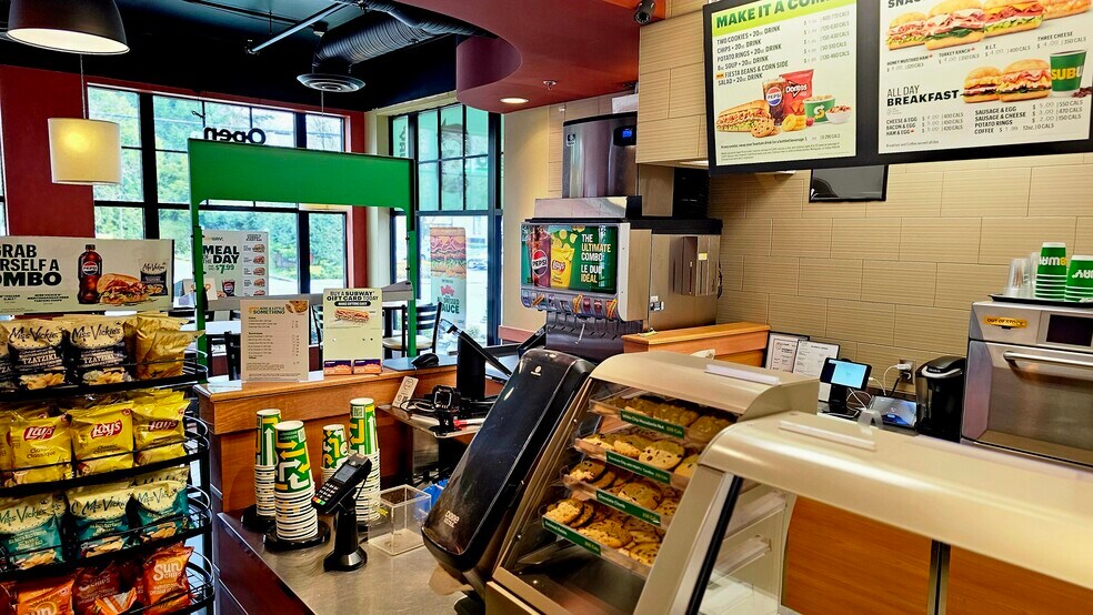 More Photos Of 23160 96th Ave, Langley Storefront Retail Office For Sale