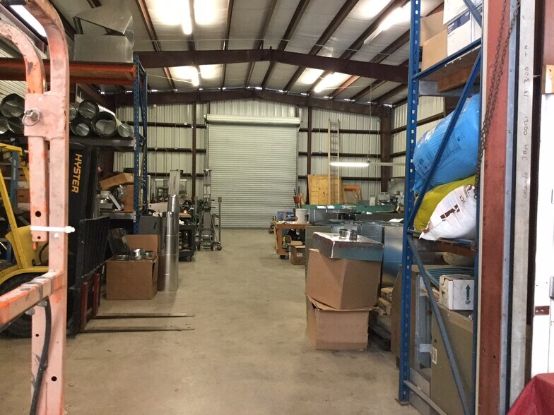 More Photos Of 4180 Dow Rd, Melbourne Warehouse For Lease