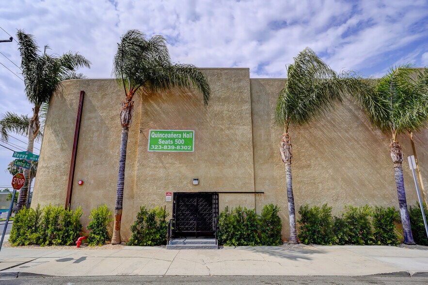 More Photos Of 950 S Central Ave, Compton Schools For Sale