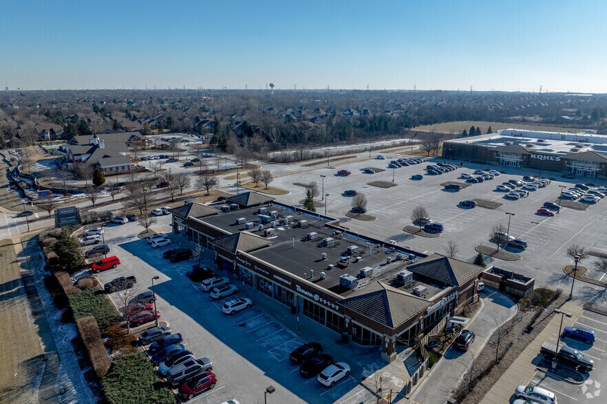 More Photos Of 11043-11185 W Lincoln Hwy, Frankfort General Retail For Lease