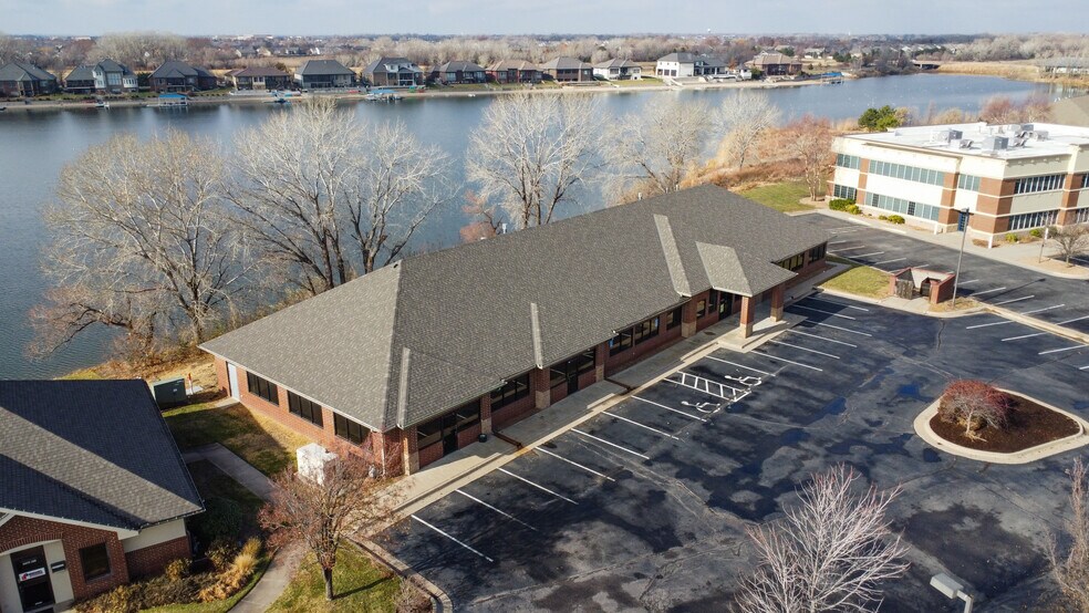 More Photos Of 3527 N Ridge Rd, Wichita Office For Sale