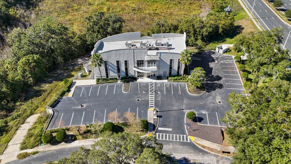 More Photos Of 9582 W Colonial Dr, Ocoee Medical For Lease