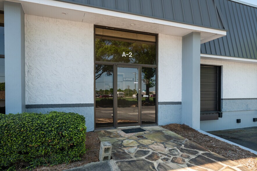 More Photos Of 1200 Woodruff Rd, Greenville Unknown For Lease