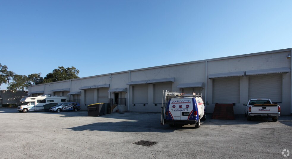More Photos Of 8030 Philips Hwy, Jacksonville Unknown For Lease