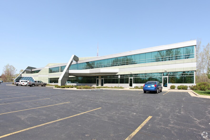 More Photos Of 550 3 Mile Rd NW, Grand Rapids Medical For Lease
