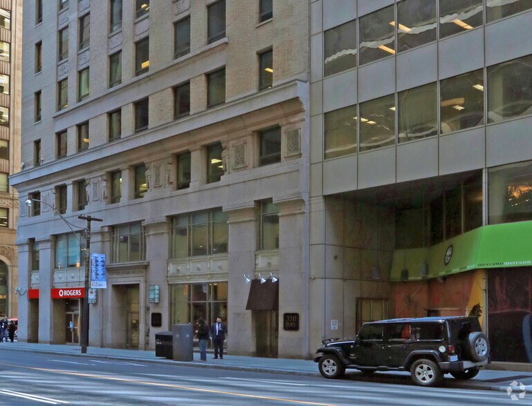More Photos Of 330 Bay St, Toronto Office For Lease