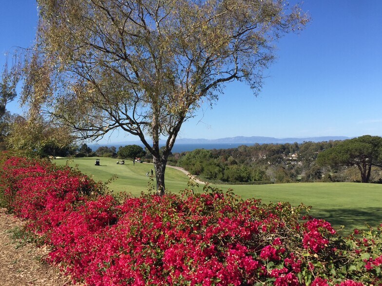 More Photos Of 2404 Via Campesina, Palos Verdes Estates Apartments For Sale