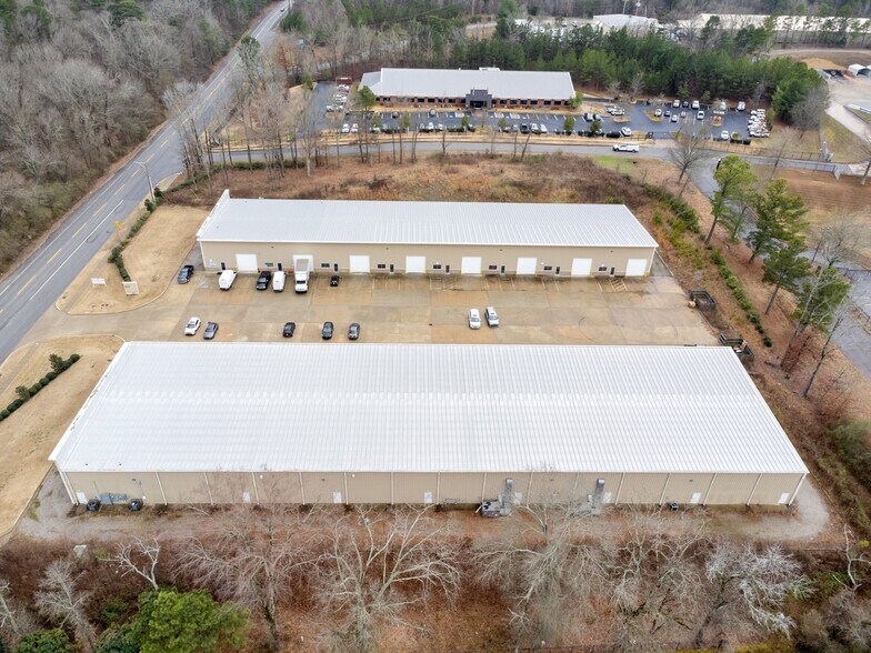 More Photos Of 5320 S Shackleford Rd, Little Rock Warehouse For Lease
