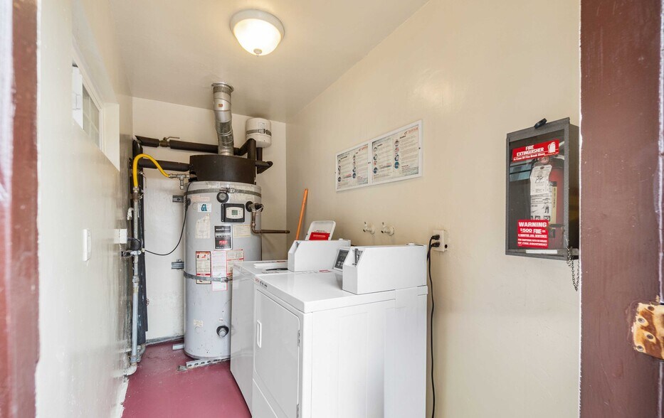 More Photos Of 11123 S Inglewood Ave, Inglewood Apartments For Sale