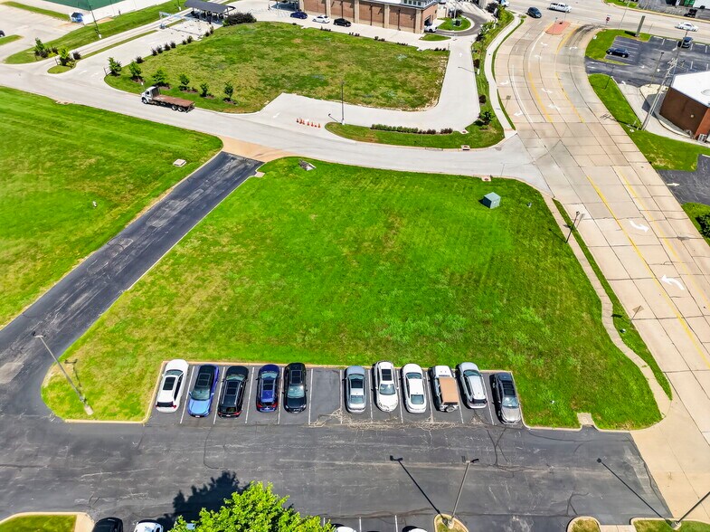 More Photos Of Cave Springs Estate, Saint Peters Land For Sale