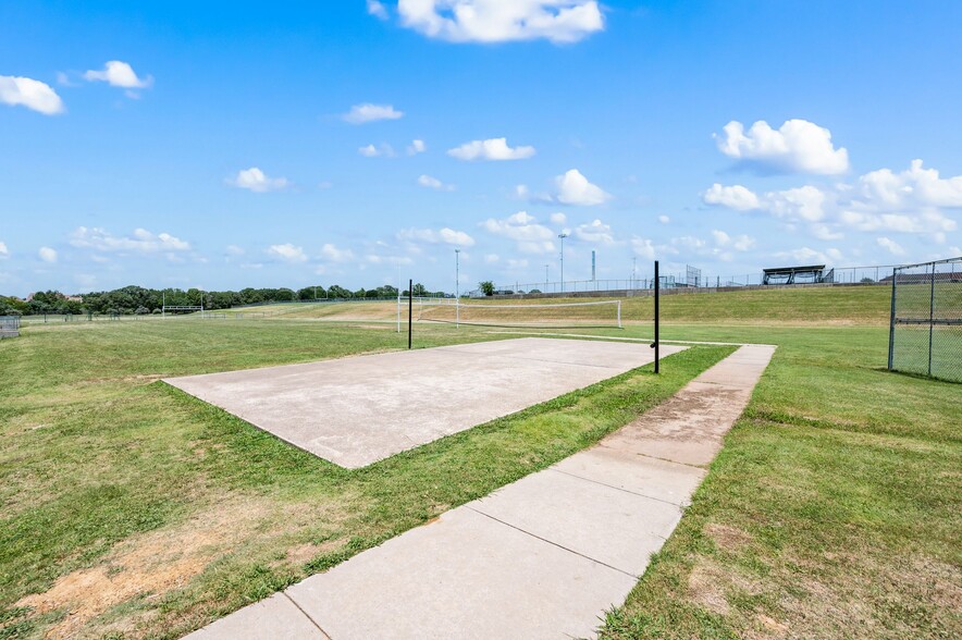 More Photos Of 801 Shady Oaks Dr, Southlake Specialty For Sale