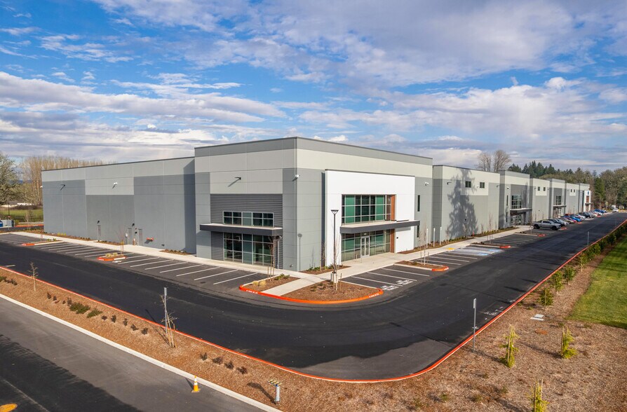 More Photos Of 4630 NW 273rd Ave, Hillsboro Unknown For Lease