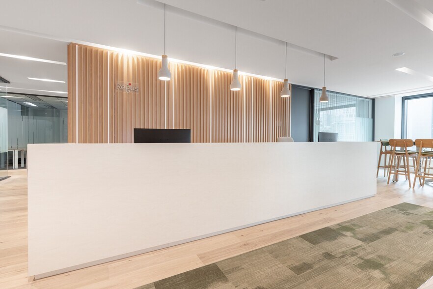 Primary Photo Of 302 Satellite Blvd NE, Suwanee Coworking Space